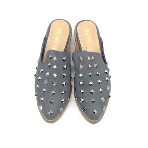 Mi.iM Stuart Vici Gray Studded Loafers